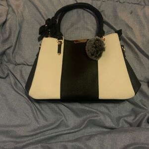 KK Xiu handbag